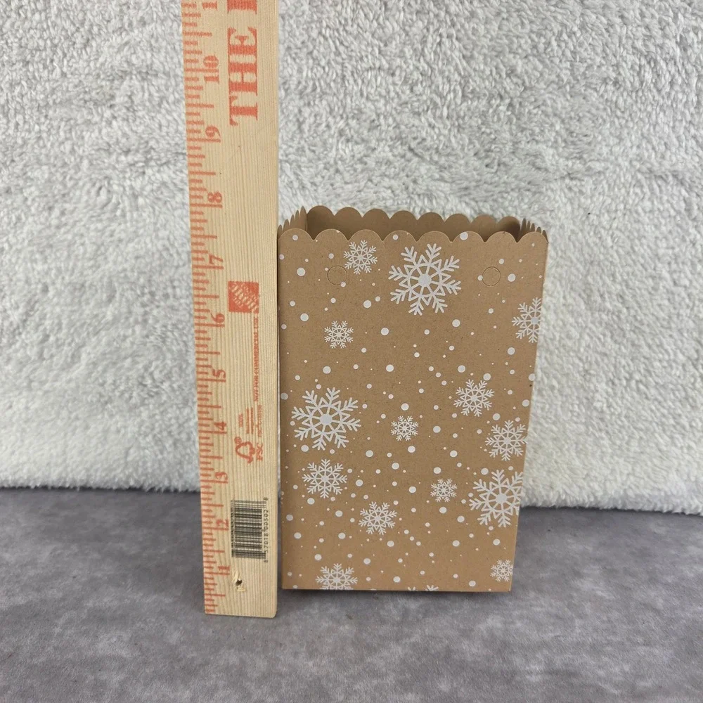 24pc Christmas Kraft Paper Treat Bags Snowflake Gift Bags with Ribbons & Tags